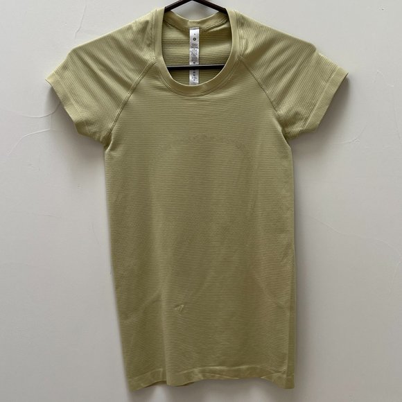 lululemon athletica Tops - Lululemon Swifty Tech Short Sleeve Shirt